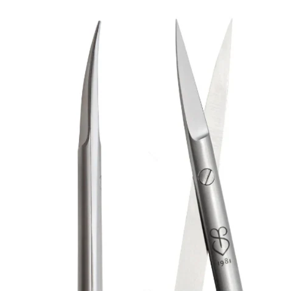 Renomed Medium Curved Scissors FS4