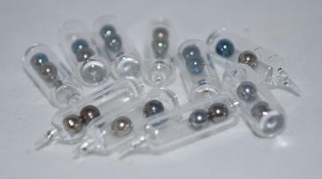 WHALESBACK GLASS RATTLE